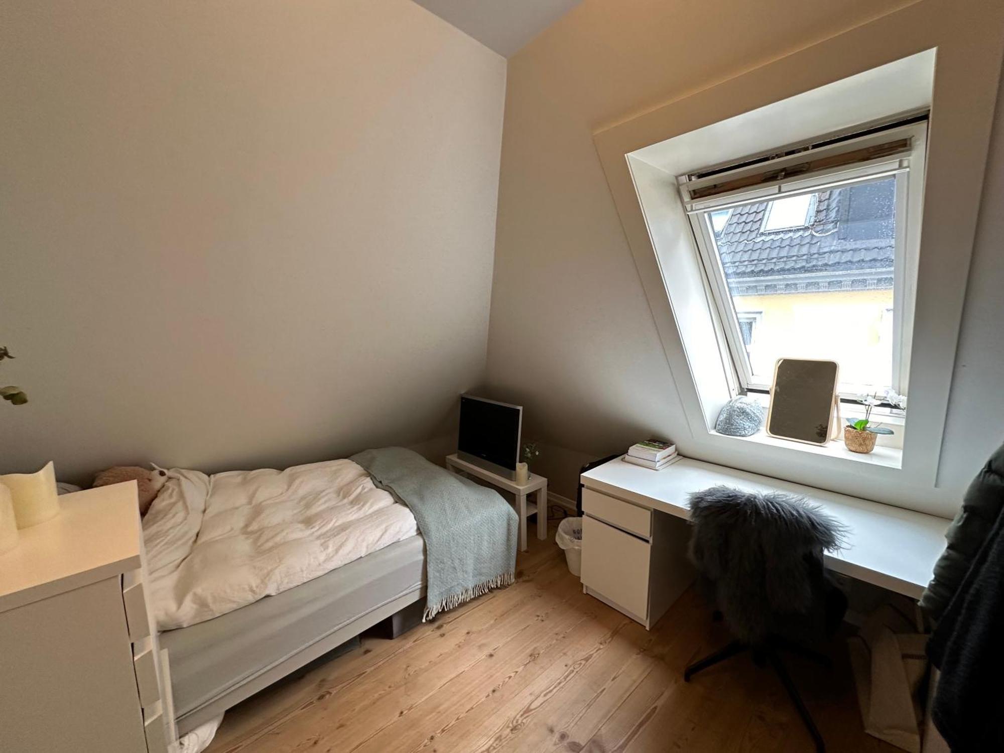 Sjarmerende Bolig Like Ved Togstasjonen Bergen Exterior foto