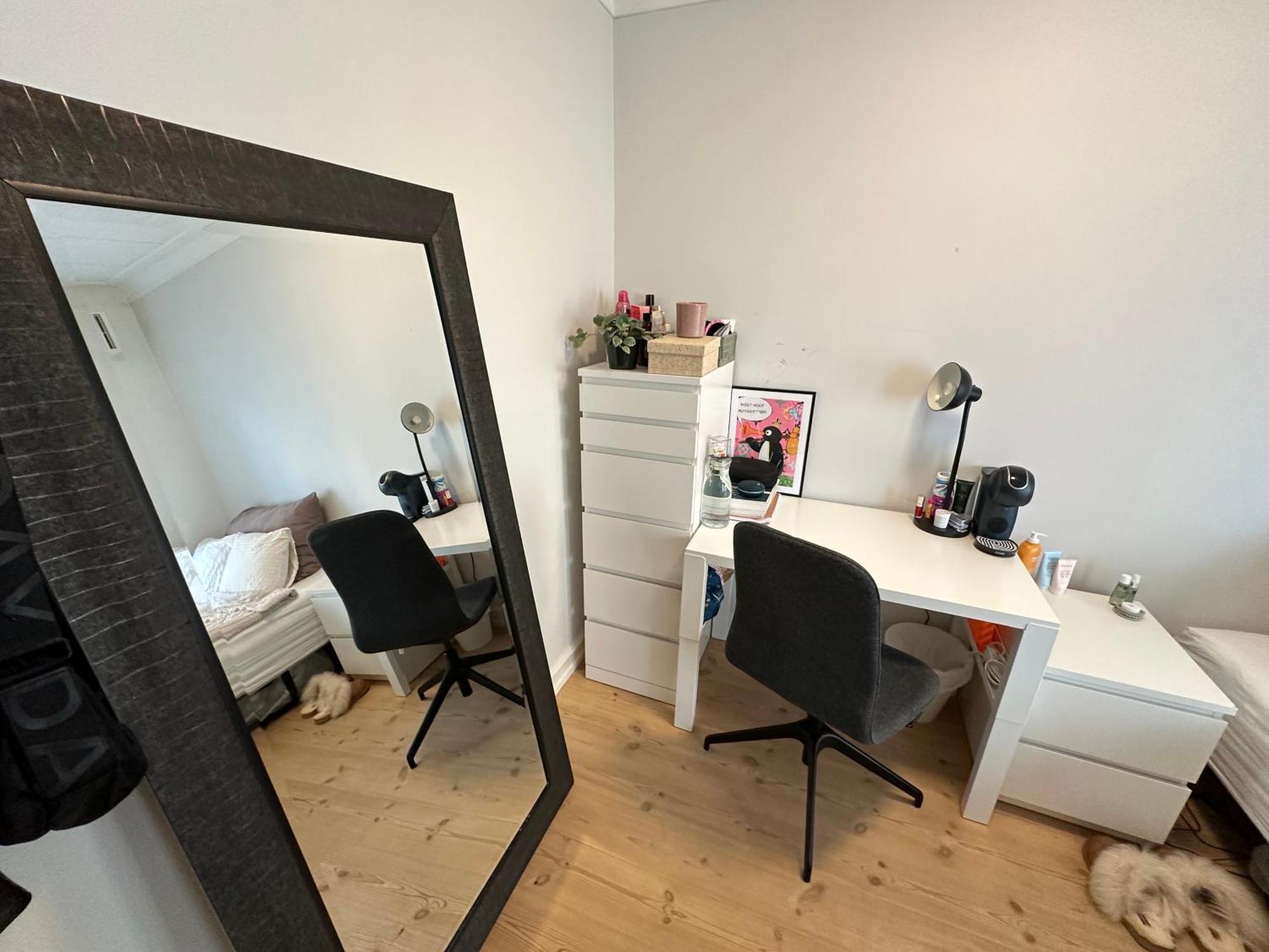Sjarmerende Bolig Like Ved Togstasjonen Bergen Exterior foto