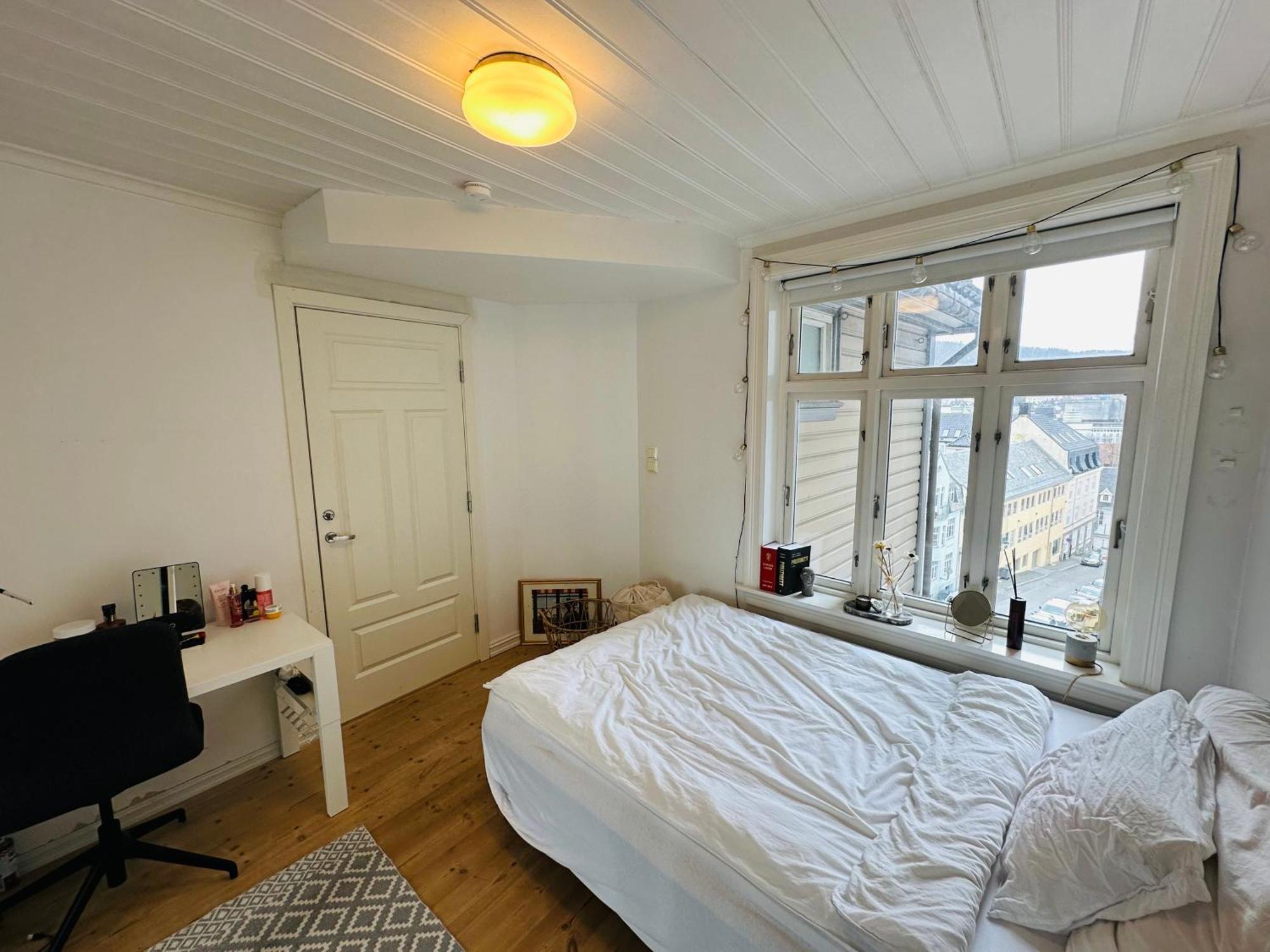 Sjarmerende Bolig Like Ved Togstasjonen Bergen Exterior foto