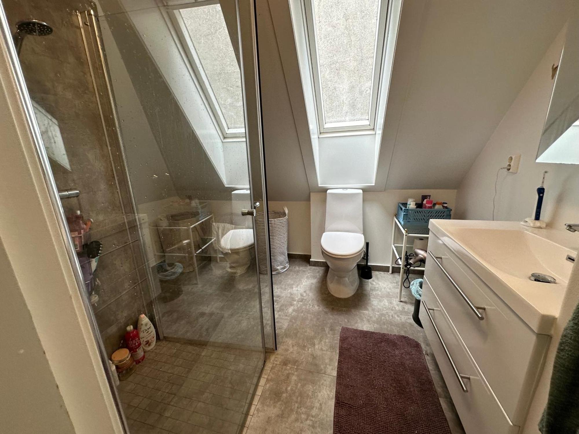 Sjarmerende Bolig Like Ved Togstasjonen Bergen Exterior foto
