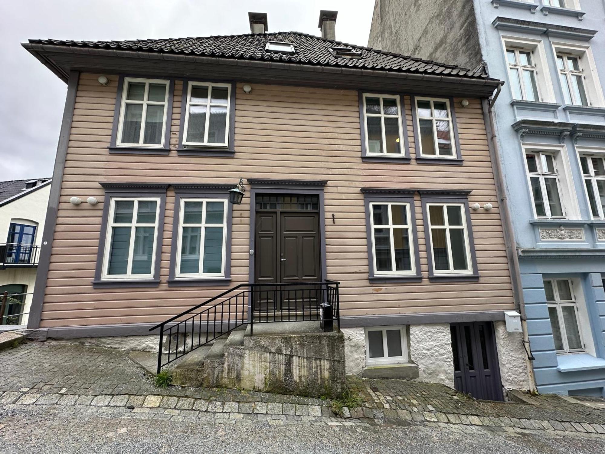 Sjarmerende Bolig Like Ved Togstasjonen Bergen Exterior foto